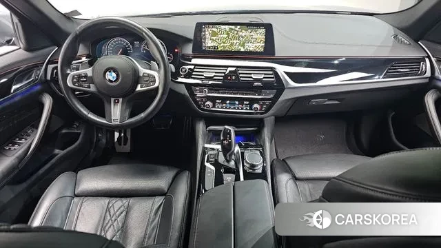 BMW 5 Series (G30) id 3363052 из Кореи 16