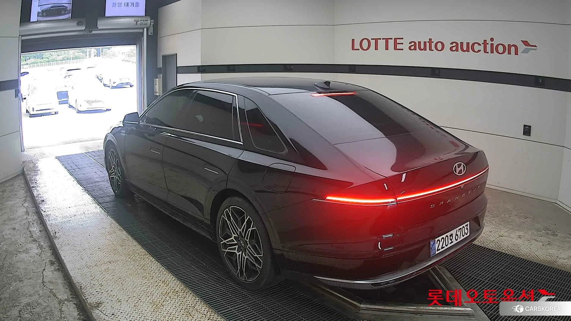 Hyundai Grandeur Hybrid id 4498383 из Кореи 33