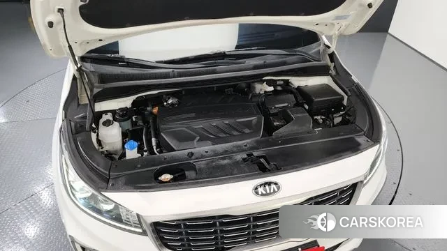 Kia The New Carnival id 3402826 из Кореи 16