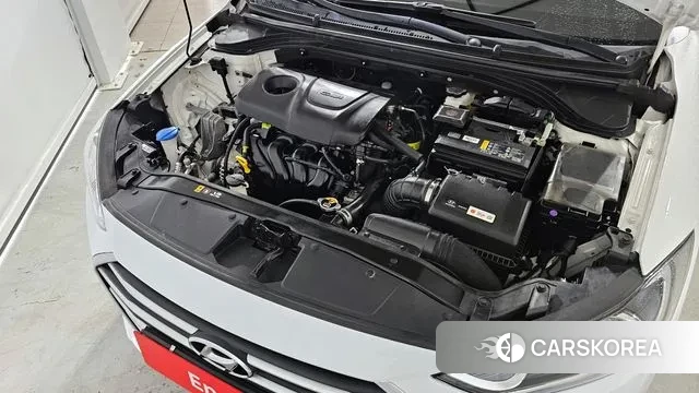 Hyundai Avante AD id 3193588 из Кореи 16