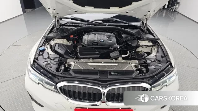 BMW 3 Series (G20) id 3525858 из Кореи 16