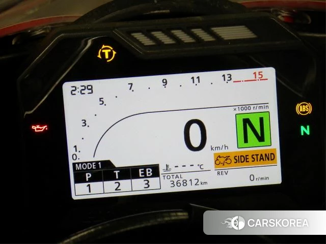 Honda CBR1000RR id 3946963 из Японии 28