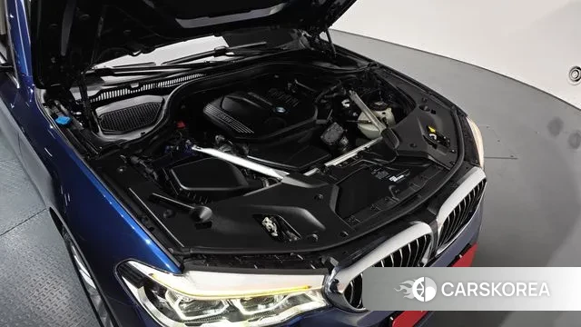 BMW 5 Series (G30) id 3344663 из Кореи 16