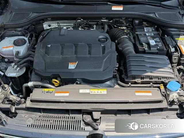 Volkswagen Golf 8th Generation id 2975198 из Кореи 16