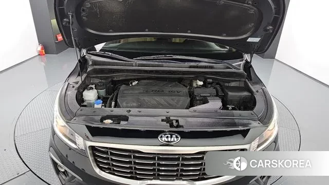 Kia The New Carnival id 3155989 из Кореи 16