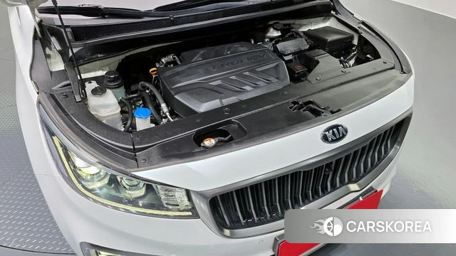 Kia The New Carnival id 4403458 из Кореи 16