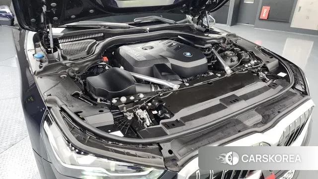 BMW 5 Series (G60) id 3426145 из Кореи 16