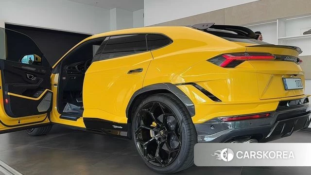 Lamborghini Urus 2024 Желтый из Кореи, фото 6