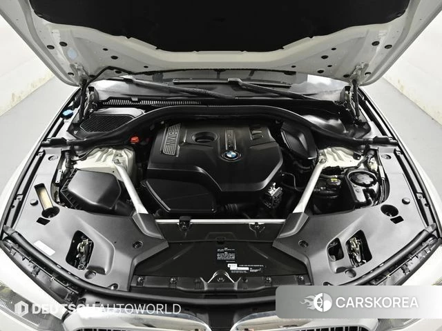 BMW 5 Series (G30) id 3911796 из Кореи 16