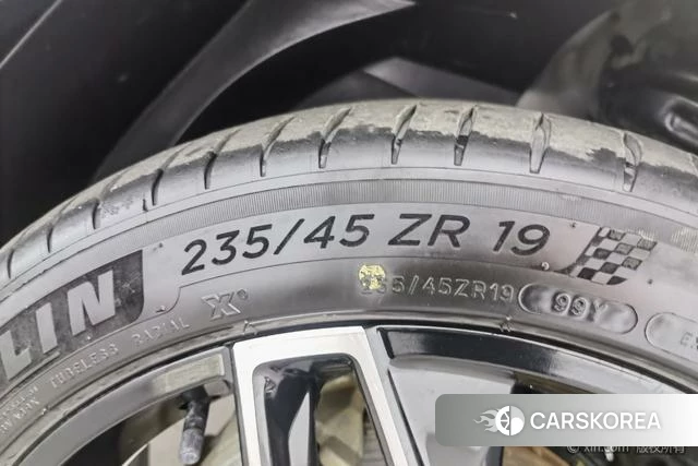 Roewe eRX5 id 4236145 из Китая 20