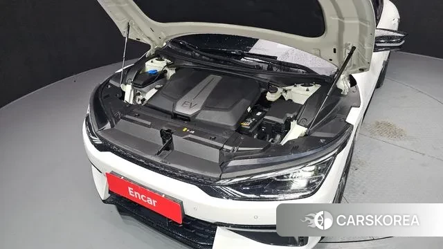 Kia EV6 id 3002945 из Кореи 16