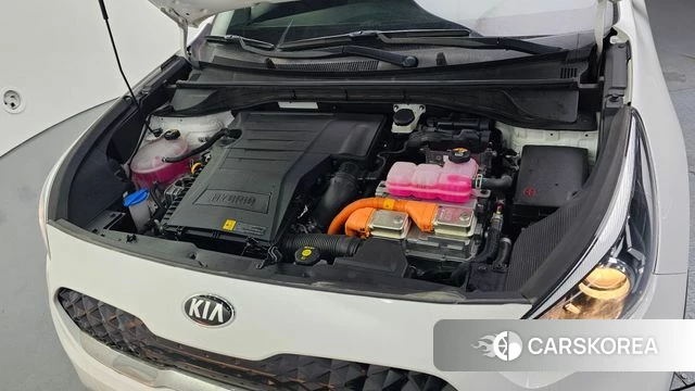 Kia The New Niro id 3936074 из Кореи 16