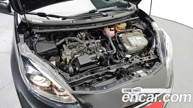 Toyota Prius C id 2669035 из Кореи 16