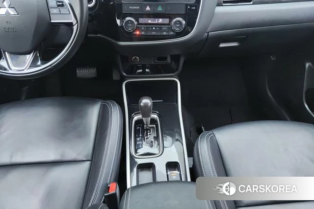 Mitsubishi  Outlander id 3840620 из Китая 13