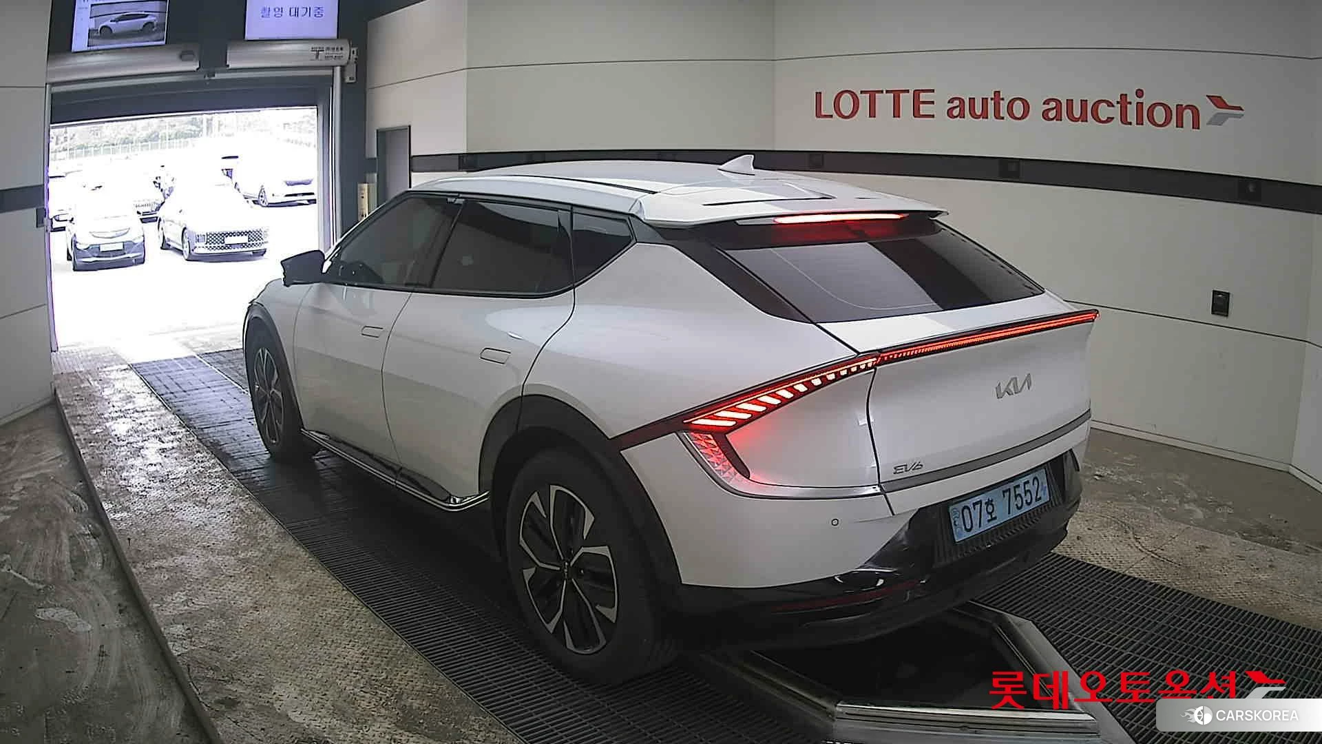 Kia EV6 id 3875716 из Кореи 34