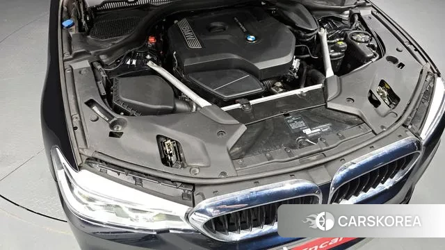 BMW 5 Series (G30) id 3060962 из Кореи 16