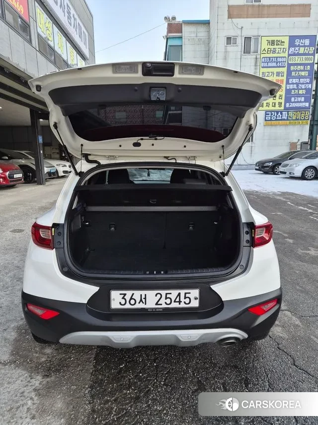 Kia Stonic id 3672875 из Кореи 12