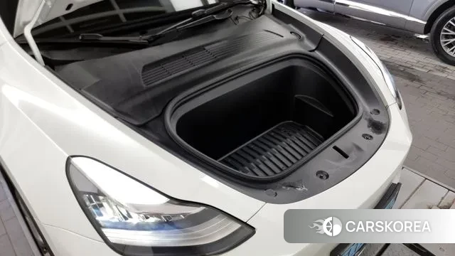 Tesla Model Y id 3059196 из Кореи 16