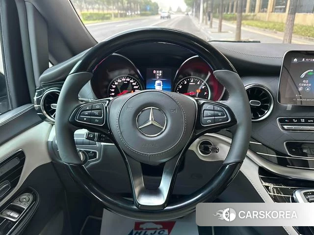 Mercedes-Benz V-class id 4307167 из Китая 19