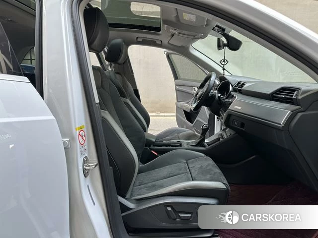 Audi Q3 id 4320775 из Китая 14