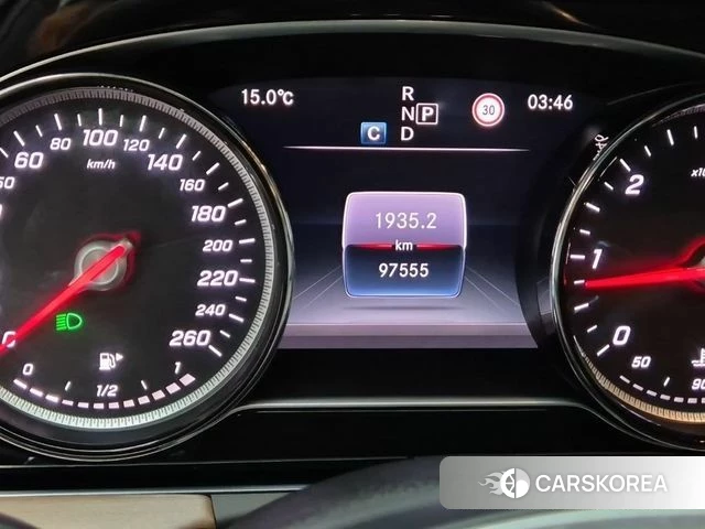 Mercedes-Benz E-Class W213 id 3853774 из Кореи 15