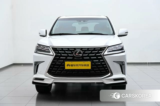 Lexus LX id 4279044 из Китая 16