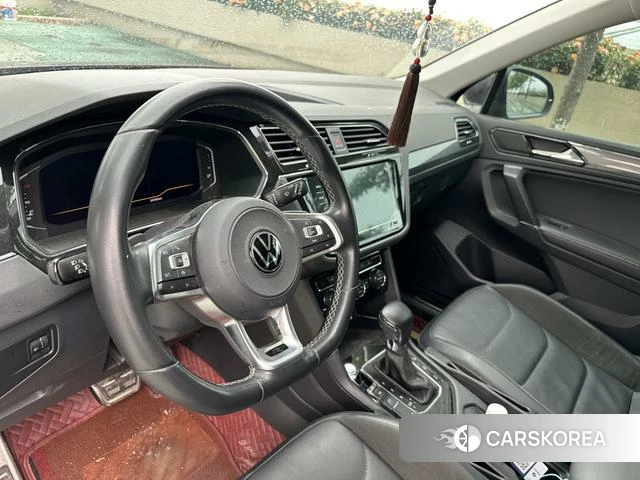 Volkswagen Tiguan L id 4261152 из Китая 16