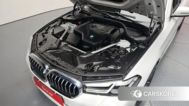 BMW 5 Series (G30) id 3620440 из Кореи 16