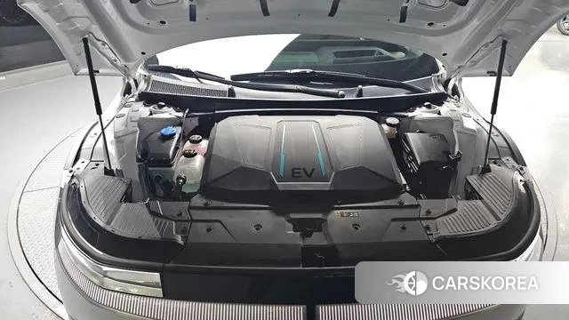 Hyundai Ionic 5 id 3740645 из Кореи 16