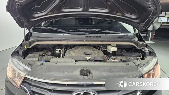 Hyundai The New Grand Starex id 3059938 из Кореи 16