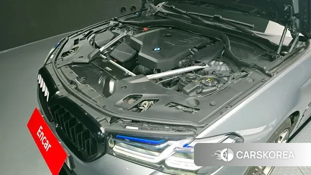 BMW 5 Series (G30) id 3365953 из Кореи 16