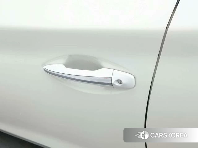 Infiniti Q50L id 4254317 из Китая 16