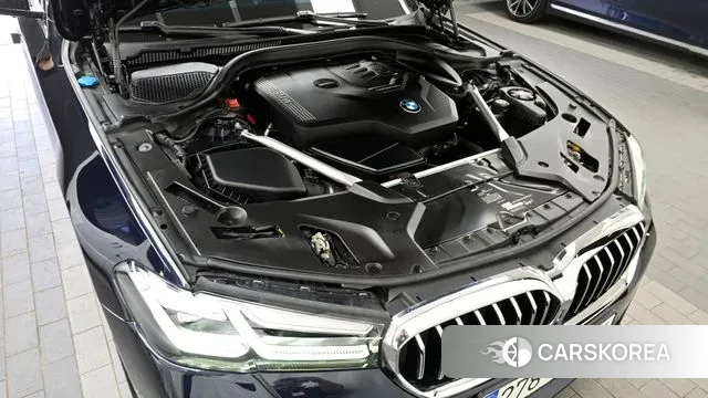 BMW 5 Series (G30) id 3044582 из Кореи 16