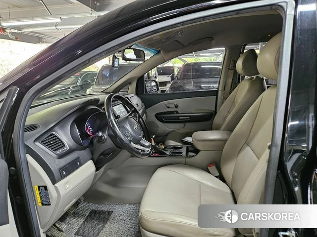 Kia The New Carnival id 4447315 из Кореи 16