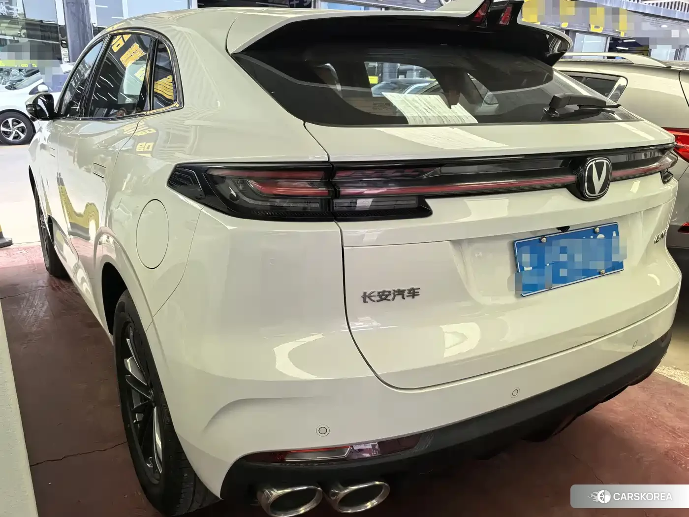Chang'an UNI-K 2026 Белый из Китая, фото 6