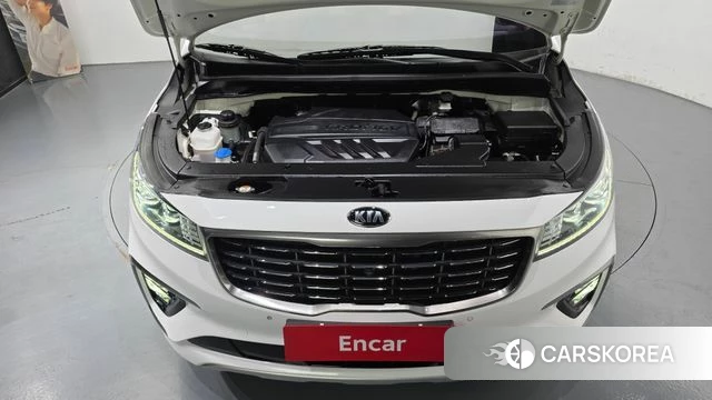 Kia The New Carnival id 4651858 из Кореи 33