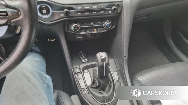 Hyundai Veloster (JS) id 4577133 из Кореи 13