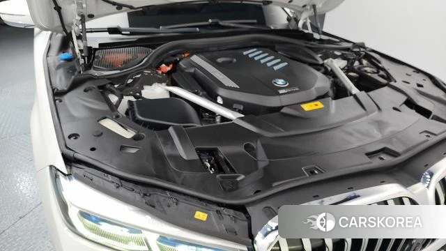 BMW 7 Series (G11) id 4488812 из Кореи 16