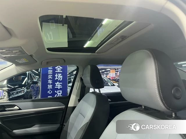 Volkswagen Lavida 2022 Черный из Китая, фото 6