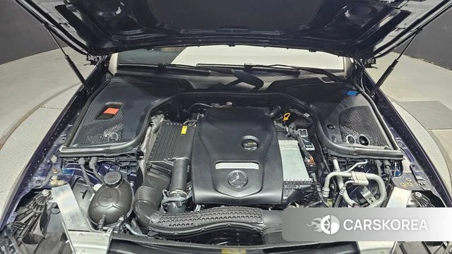 Mercedes-Benz E-Class W213 id 4684052 из Кореи 28