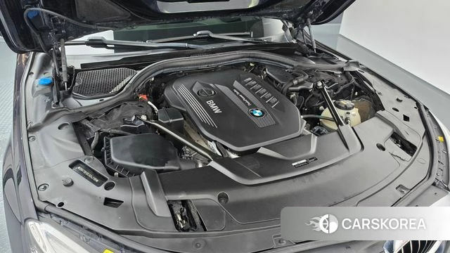 BMW 7 Series (G11) id 4658467 из Кореи 16