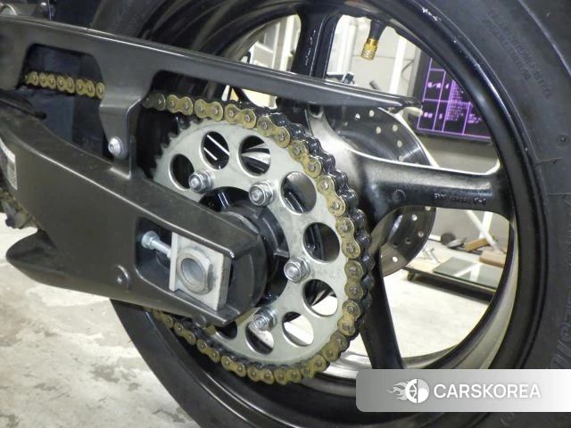 Yamaha YZF-R1 id 4182870 из Японии 32