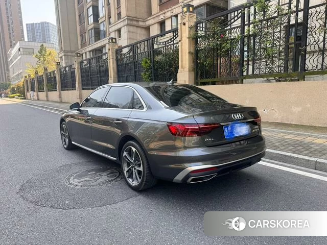 Audi A4L id 3901995 из Китая 7