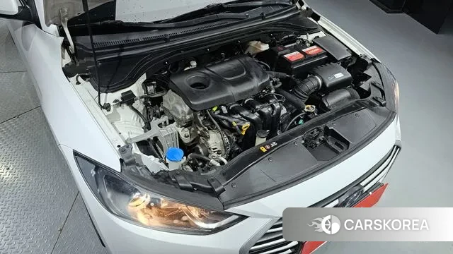 Hyundai Avante AD id 3034300 из Кореи 16