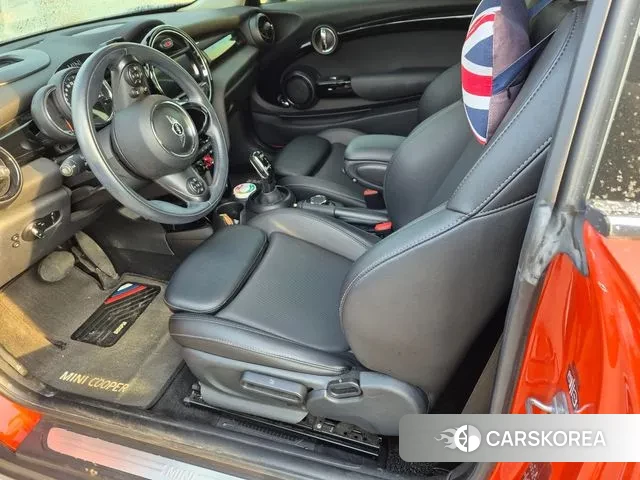 Mini Cooper D 2019 Оранжевый из Кореи, фото 6