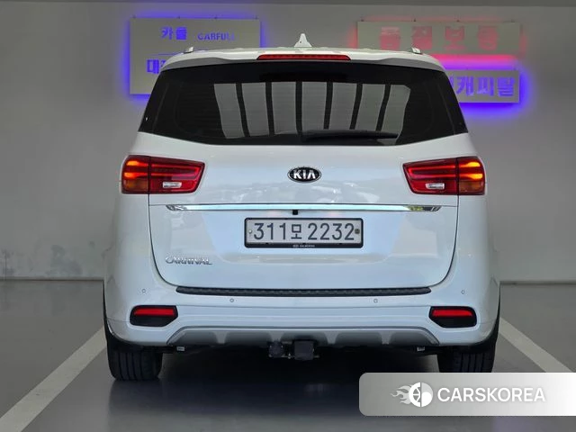 Kia The New Carnival id 4384022 из Кореи 16