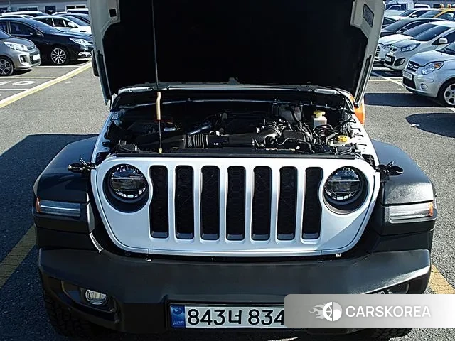 Jeep Gladiator (JT) id 3550718 из Кореи 16