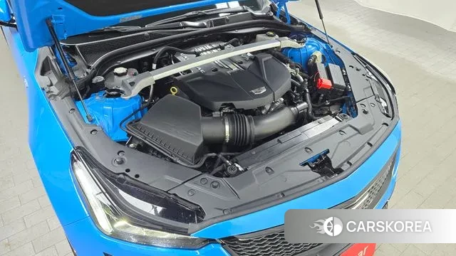 Cadillac CT5-V id 3659175 из Кореи 16