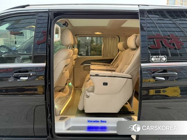 Mercedes-Benz V-class id 4259903 из Китая 8