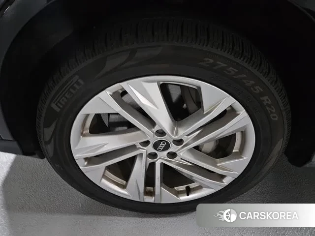 Audi Q7 (4M) id 2969638 из Кореи 13